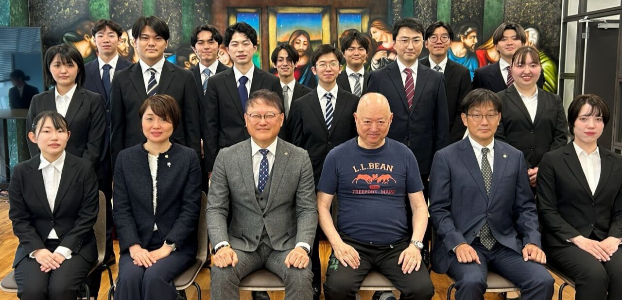 26卒の入社式を開催しました(2026年4月1日開催)